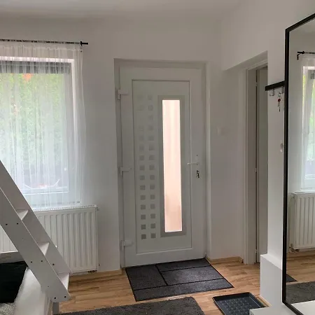 A11 Apartman * Alsóörs