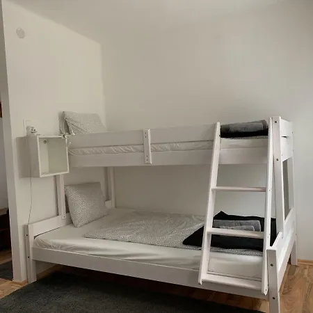 A11 Apartman Alsóörs
